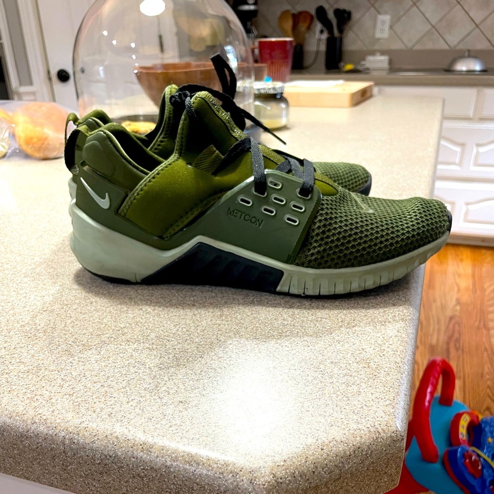 Nike Green Athletic Performance Shoes